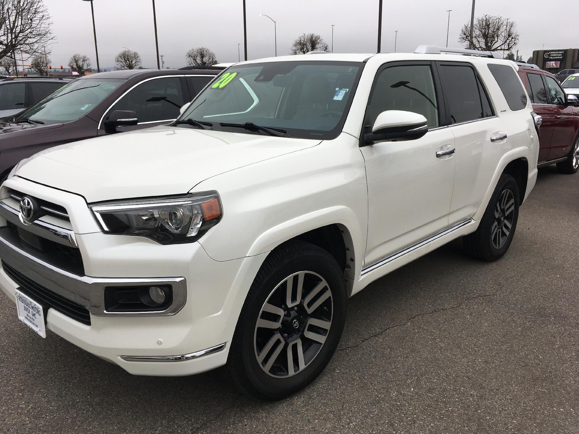 2020 Toyota 4Runner SR5, Leather Power Lumbar Seat, Tow Package, Keyless Entry