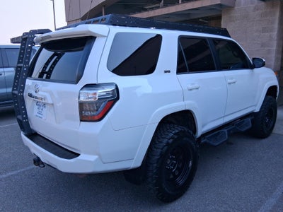 2021 Toyota 4Runner Power Lumbar Seat, Cruise Control, Back Up Camera