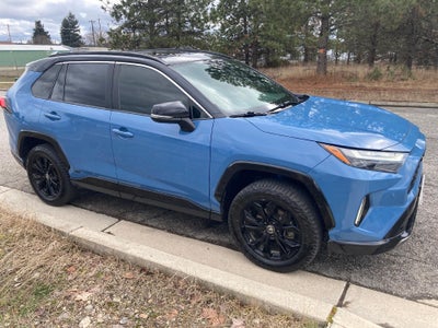 2022 Toyota RAV4 Hybrid XSE, Power Lumbar Heated Seat, Keyless Entry, Cruise Control, Panoramic Back Up Camera