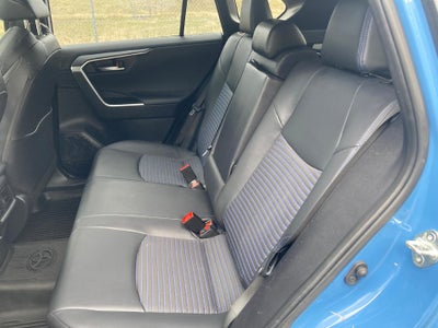 2022 Toyota RAV4 Hybrid XSE, Power Lumbar Heated Seat, Keyless Entry, Cruise Control, Panoramic Back Up Camera