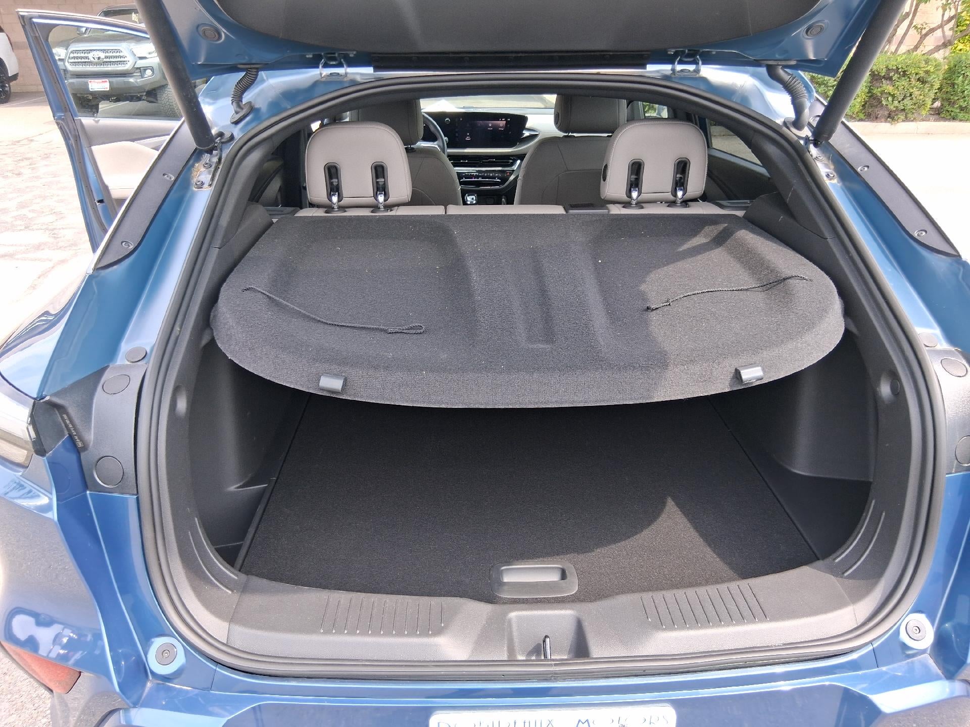 2025 Buick Envista Power Lumbar Seat, Adaptive Cruise Control, HD Rear Vision Camera