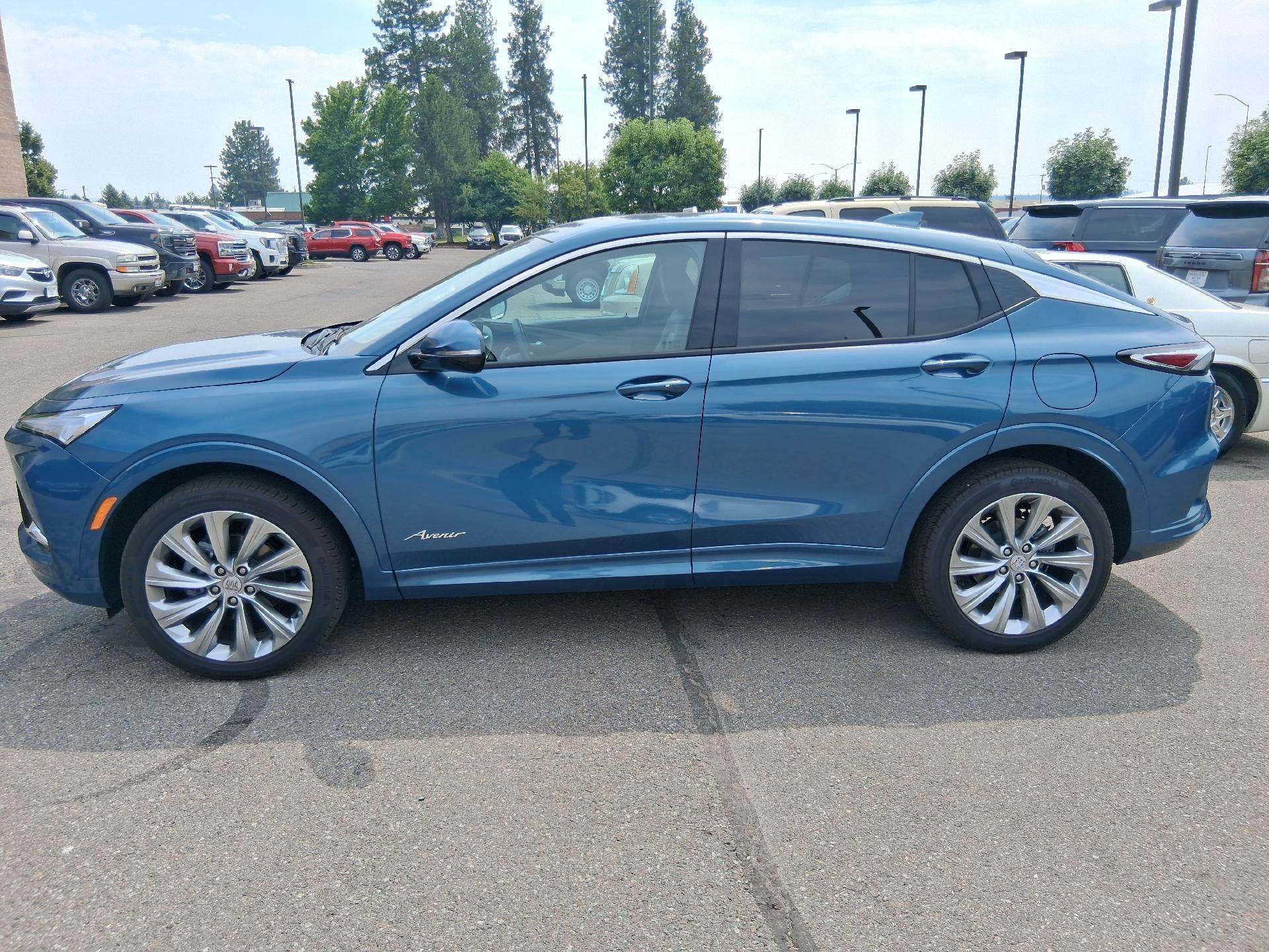 2025 Buick Envista Power Lumbar Seat, Adaptive Cruise Control, HD Rear Vision Camera