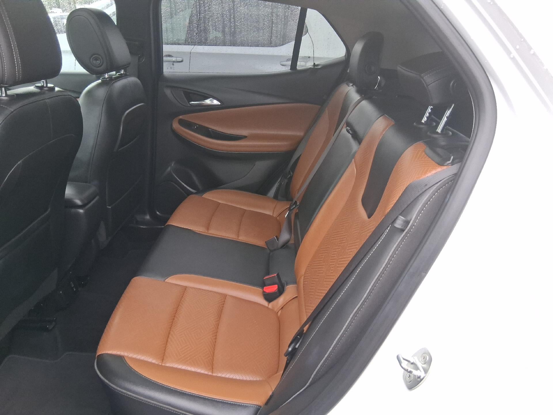 2021 Buick Encore GX Leather Lumbar Power Memory Seat, Power Moonroof, Rear Vision Camera