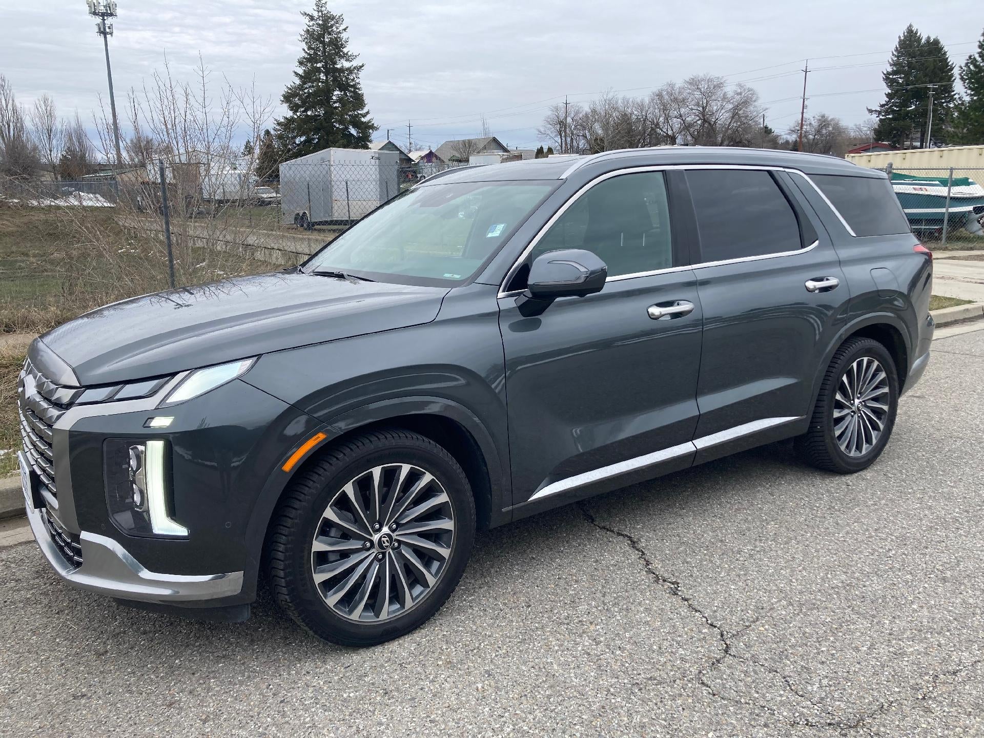 2023 Hyundai Palisade Navigation, Sunroof, Memory Power Heated and Cooled Lumbar Seat