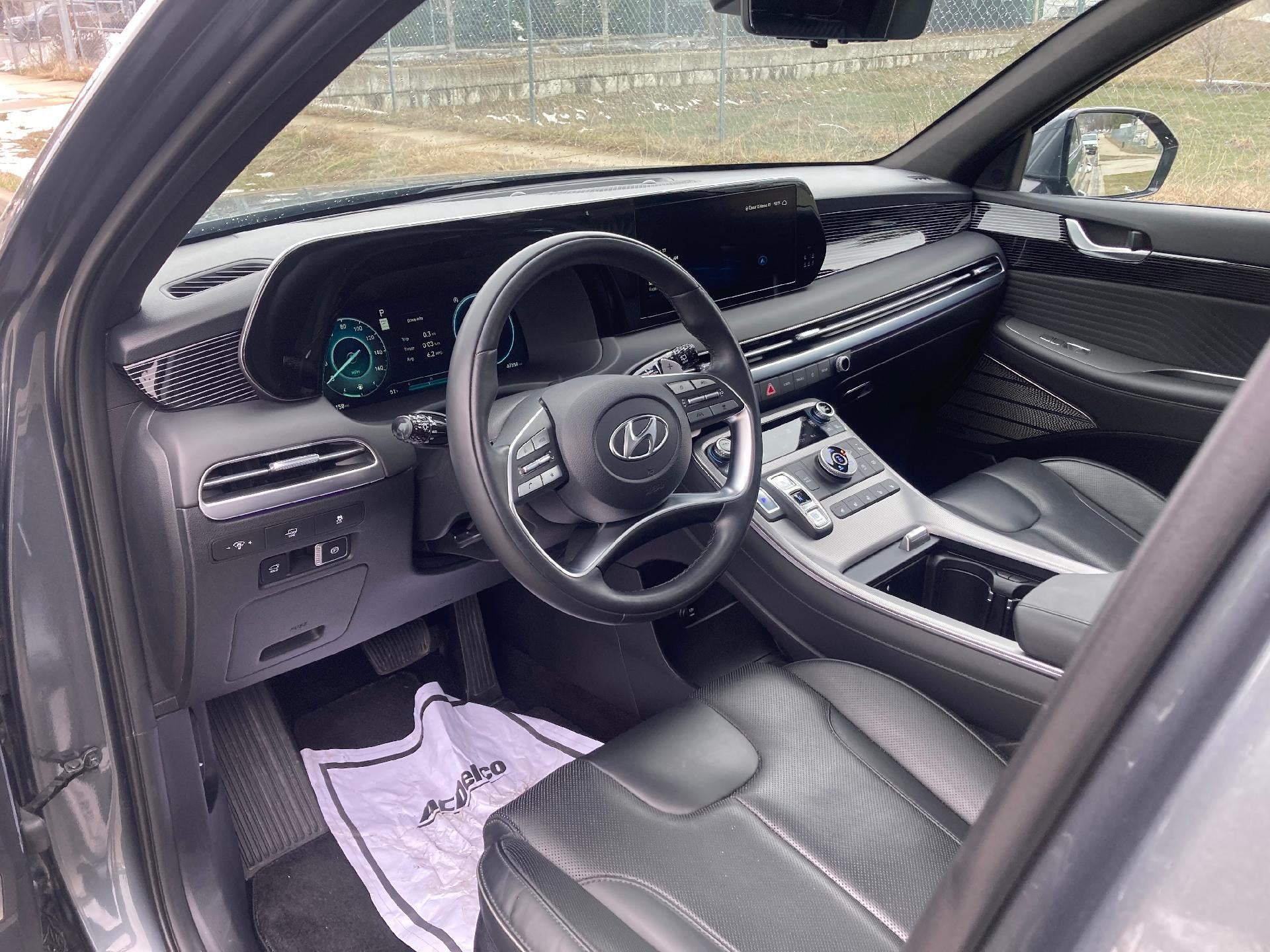 2023 Hyundai Palisade Navigation, Sunroof, Memory Power Heated and Cooled Lumbar Seat