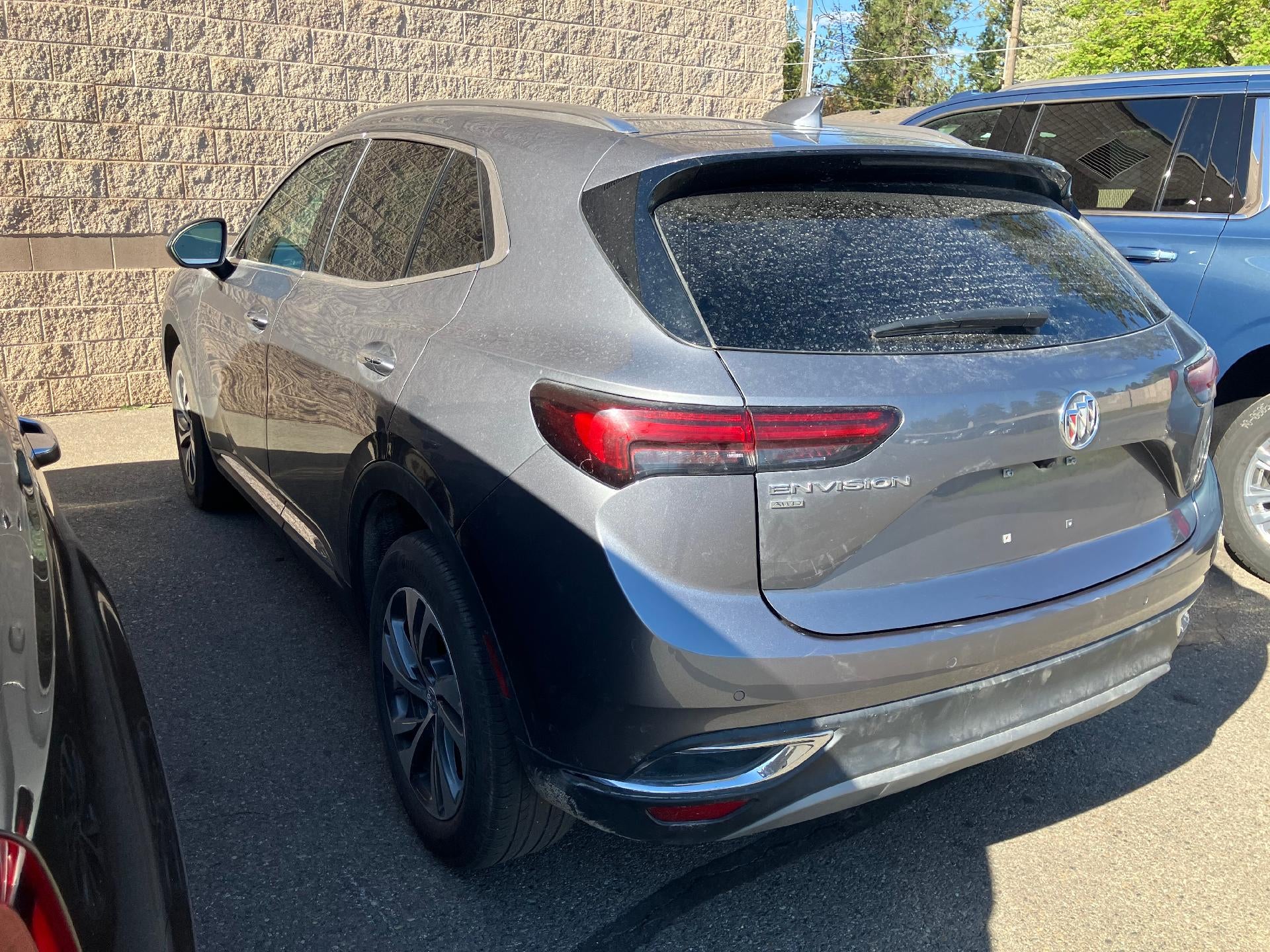 2022 Buick Envision Power Memory Seat, Panoramic Moonroof, Technology Package, Navigation