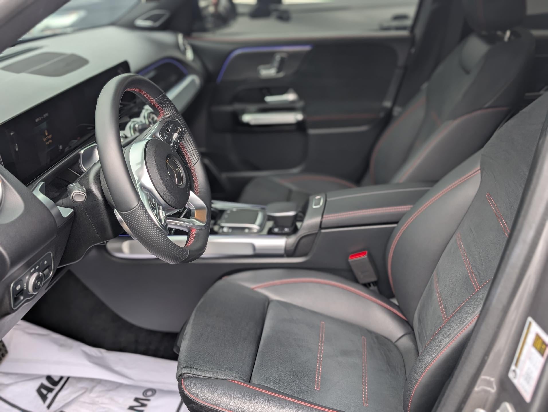 2023 Mercedes-Benz GLB Power Lumbar Memory Seat, Back Up Camera, Keyless Entry