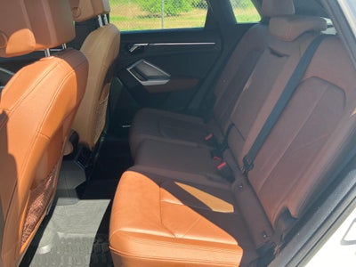2020 Audi Q3 Leather Power Lumbar Seat, Keyless Entry, Back Up Camera
