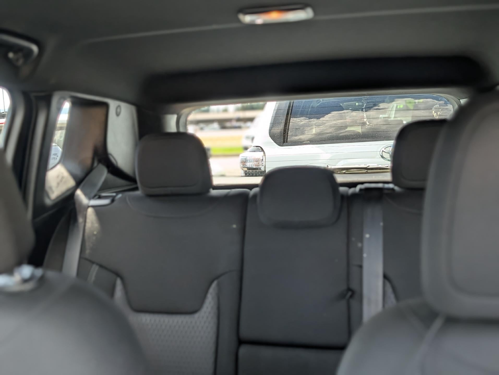 2021 Jeep Renegade 80th Anniversary, Back Up Camera, Cruise Control, Dual Zone Air Conditioning